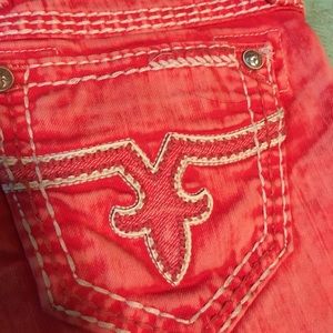 RED Rock Revival distressed shorts Sz 27